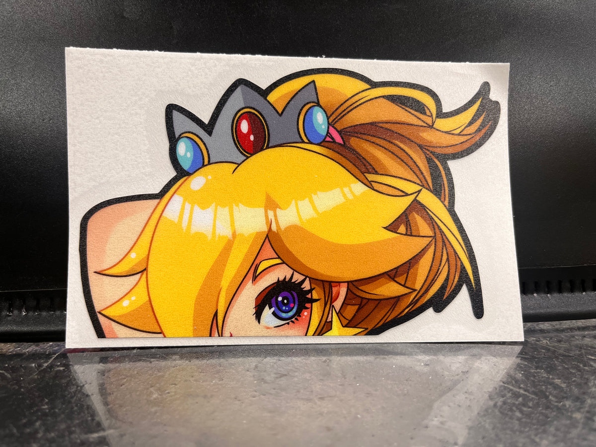 Peachalina Peeker